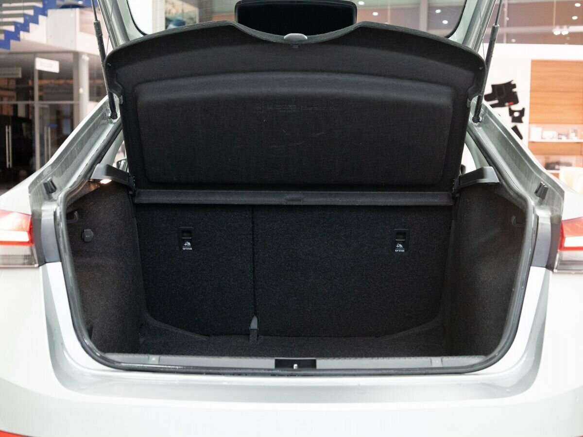 Skoda Rapid, 2020 Фото №8