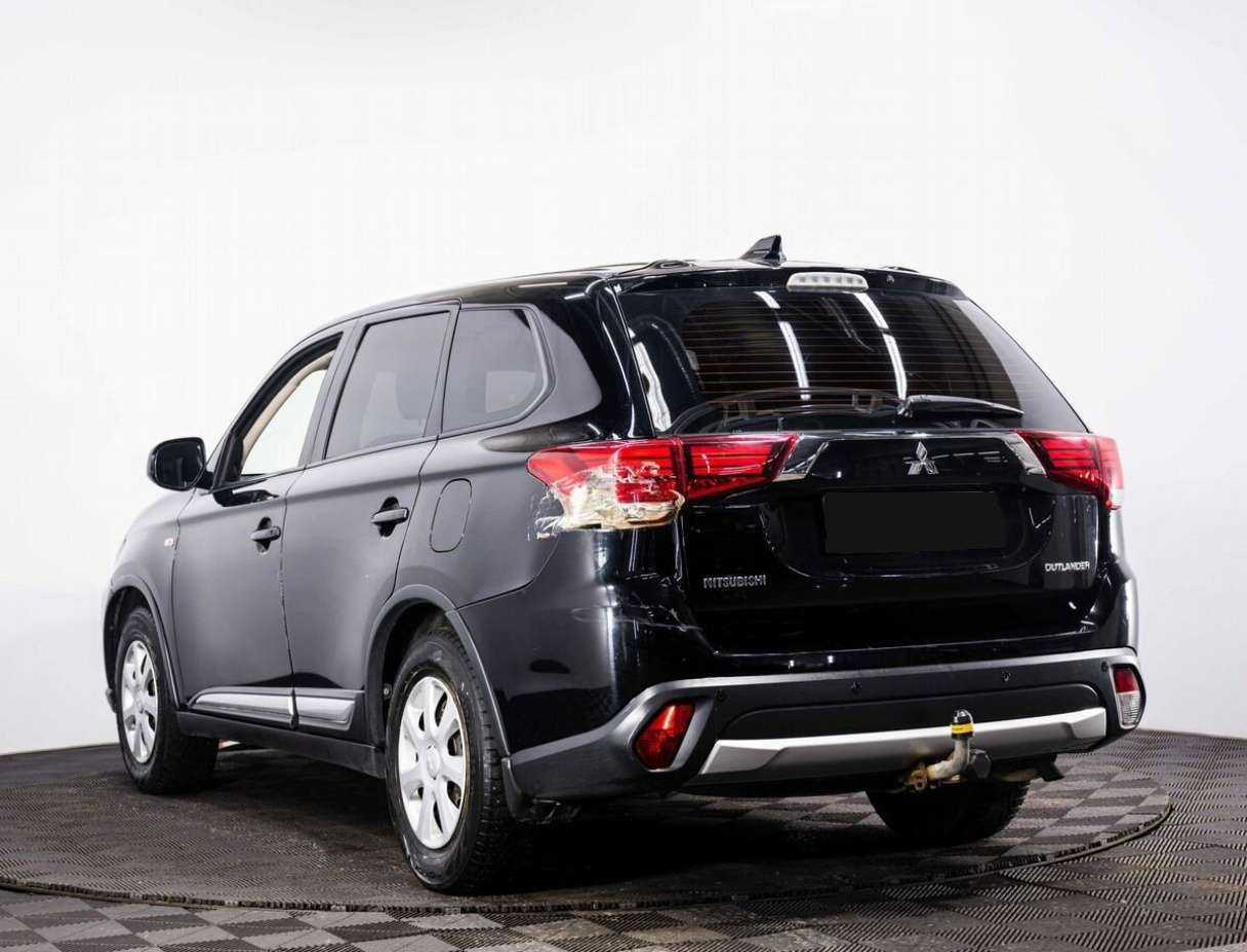 Mitsubishi Outlander, 2018 Фото №4