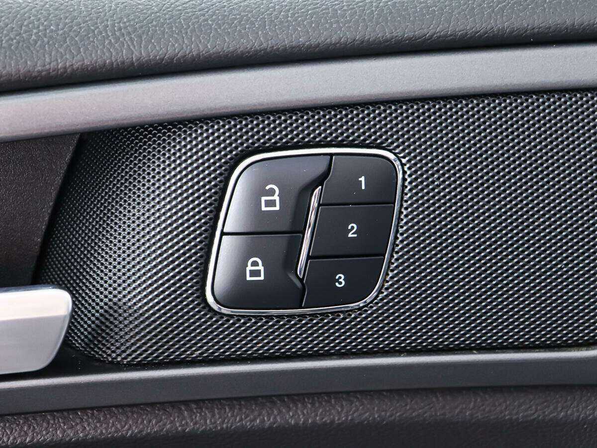 Ford Mondeo, 2015 Фото №16