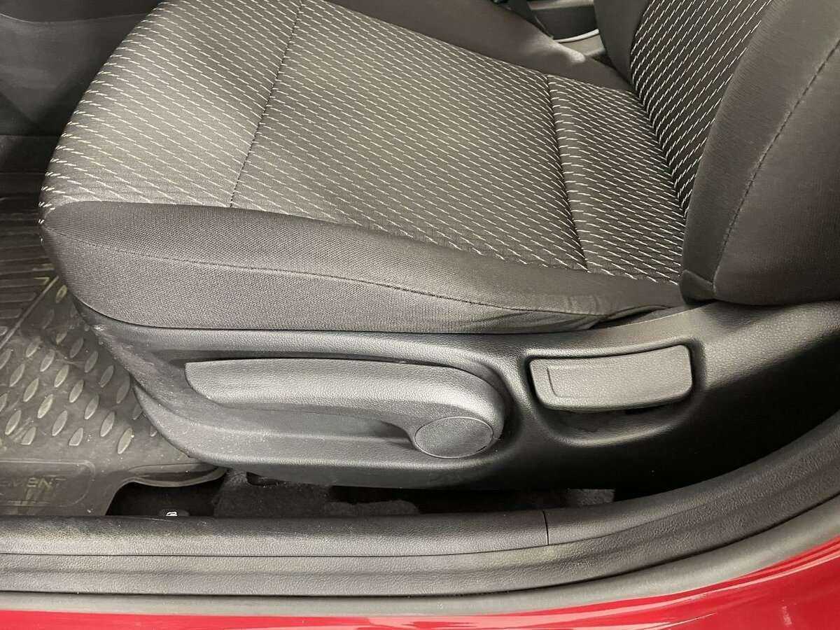 Kia Rio X-Line, 2019 Фото №10