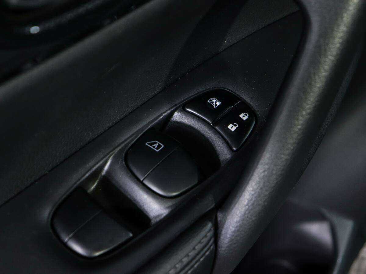 Nissan X-Trail, 2015 Фото №17