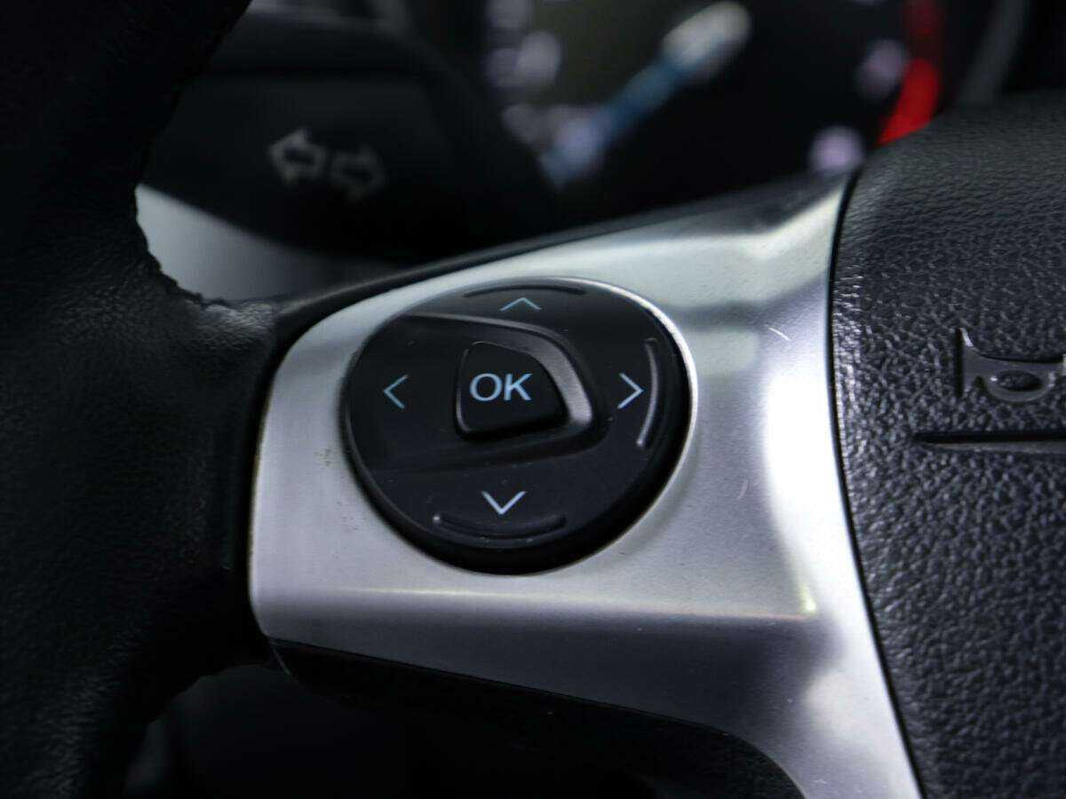 Ford Focus, 2012 Фото №17