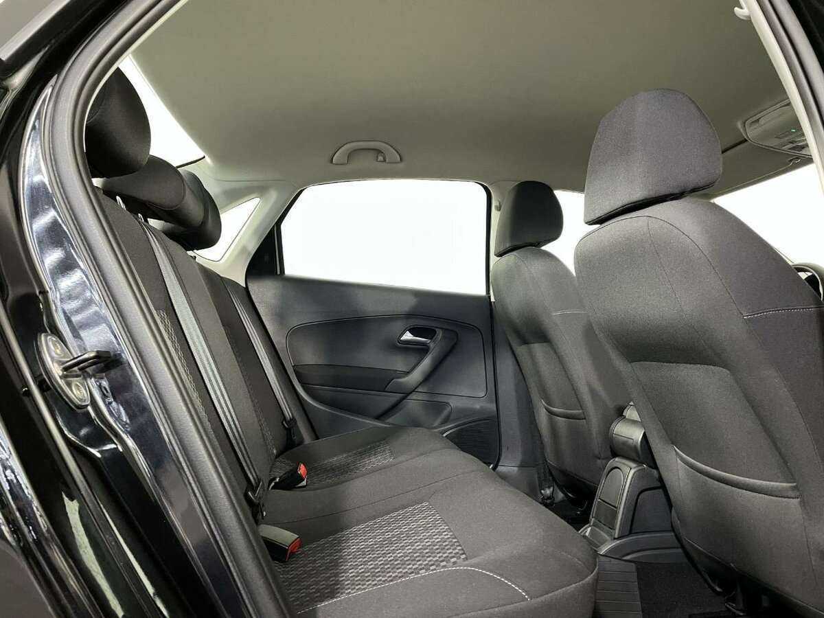 Volkswagen Polo, 2019 Фото №17