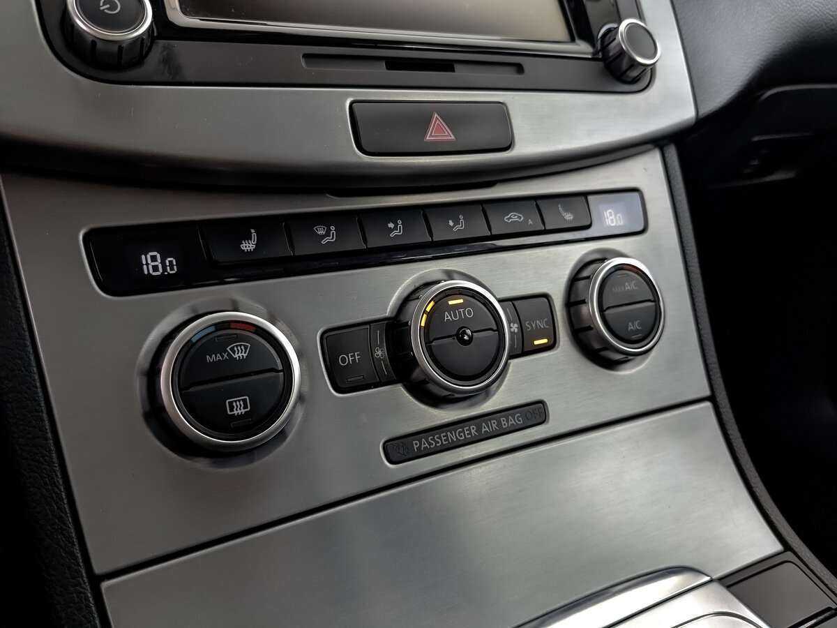 Volkswagen Passat CC, 2013 Фото №24