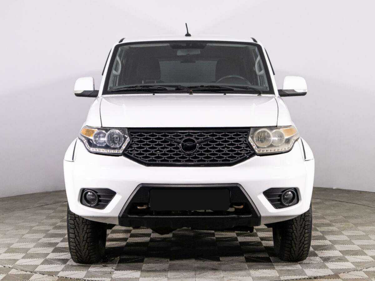 УАЗ Patriot, 2019 Фото №2