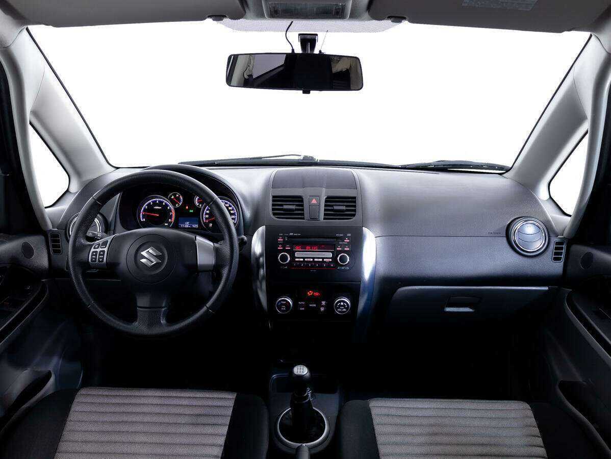 Suzuki SX4, 2012 Фото №9