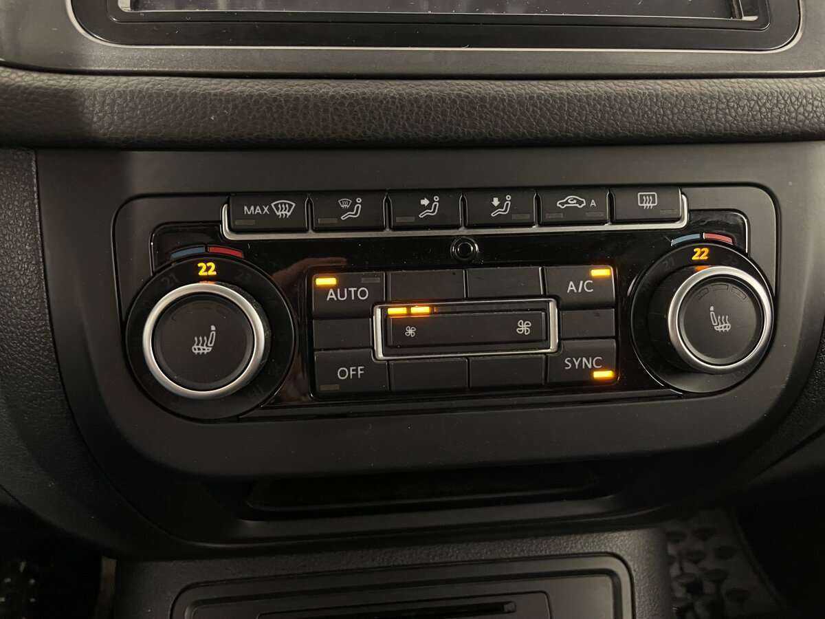 Volkswagen Tiguan, 2013 Фото №14