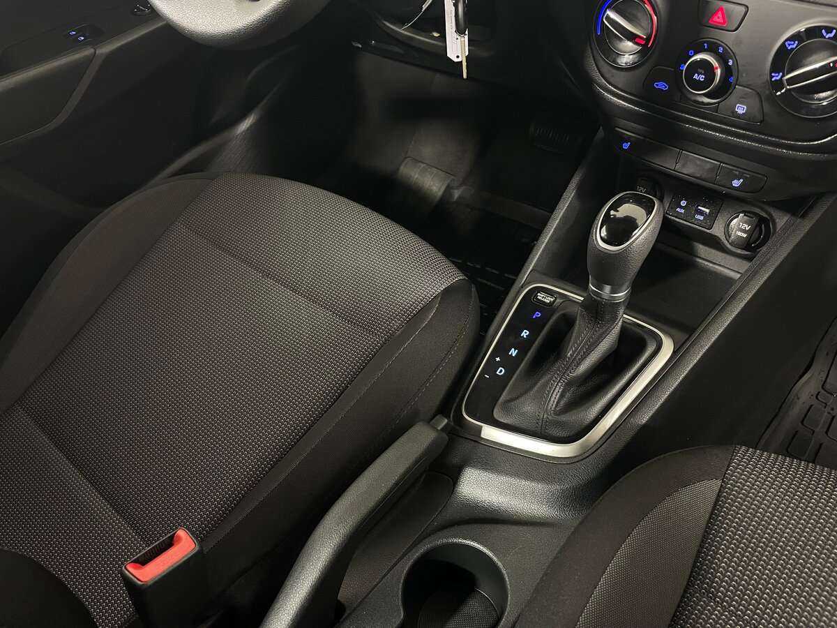 Hyundai Solaris, 2017 Фото №16