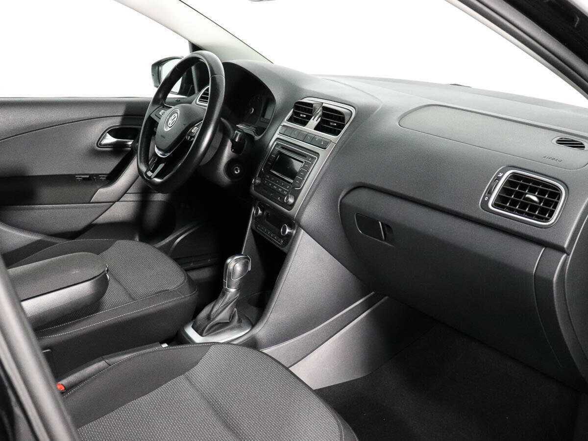 Volkswagen Polo, 2017 Фото №9
