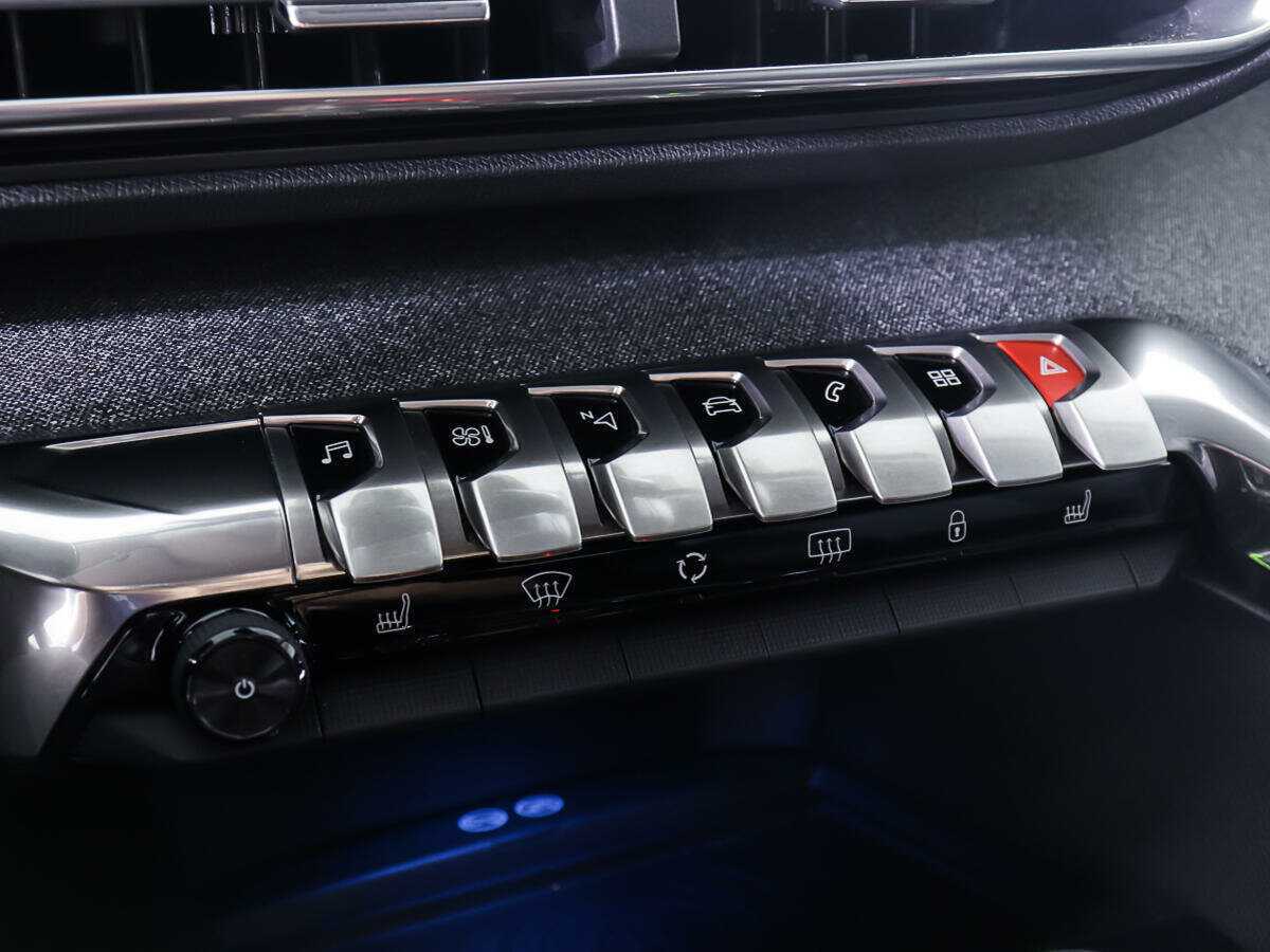 Peugeot 3008, 2017 Фото №19