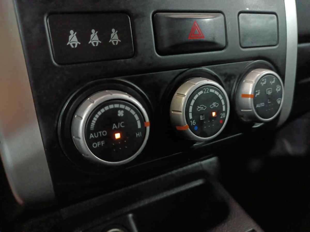 Nissan X-Trail, 2012 Фото №16