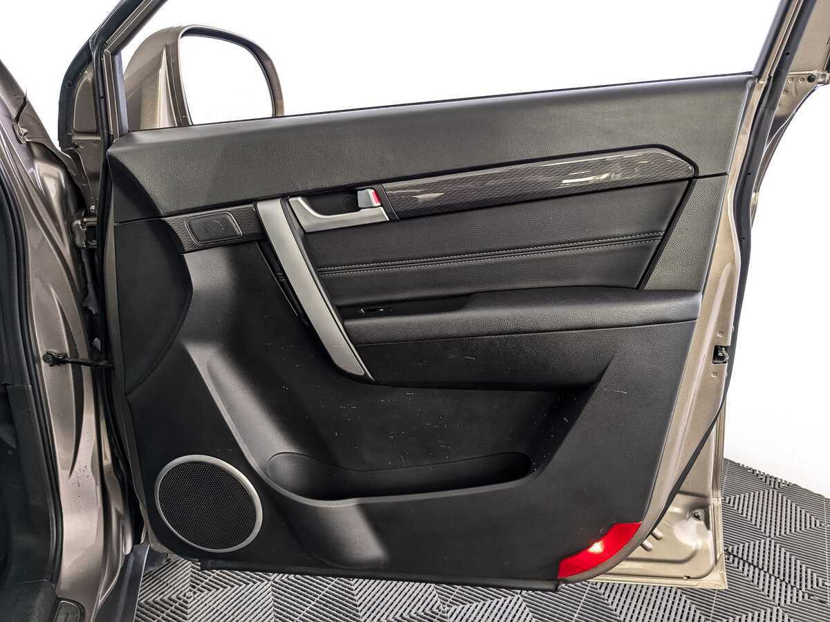 Chevrolet Captiva, 2015 Фото №21