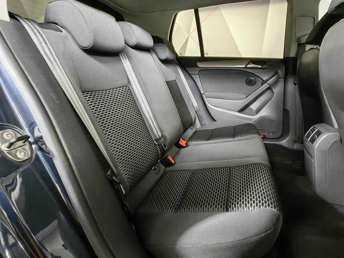 Volkswagen Golf, 2012 Фото №12