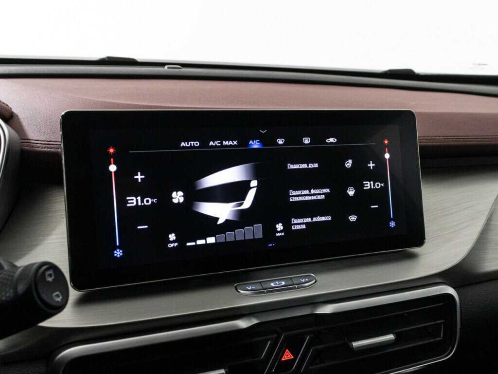 Geely Coolray, 2021 Фото №16