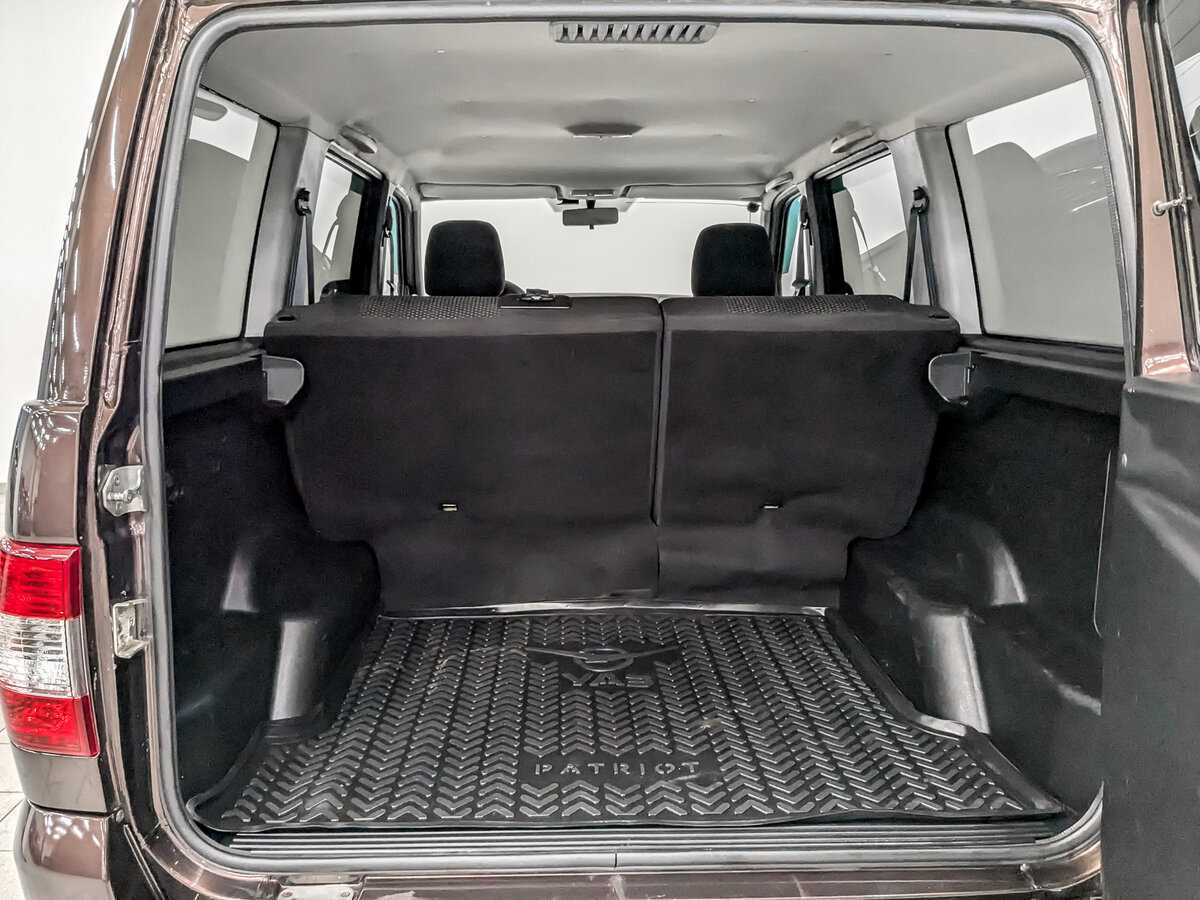 УАЗ Patriot, 2018 Фото №10