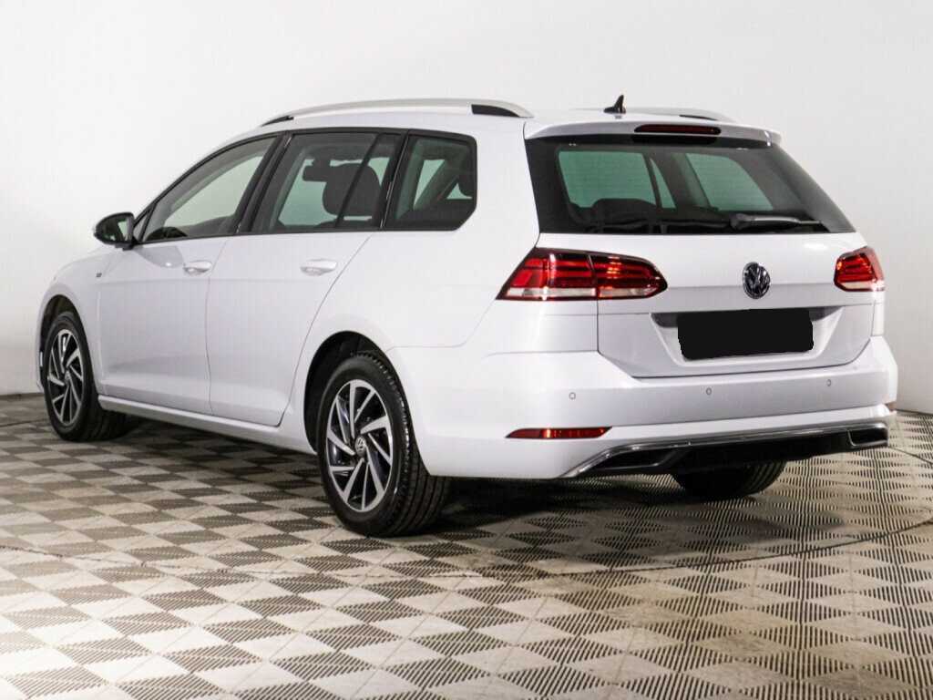 Volkswagen Golf, 2018 Фото №7