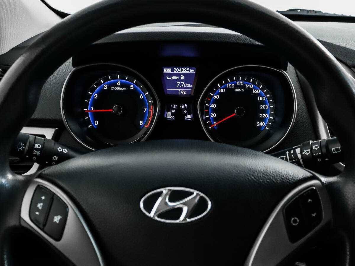 Hyundai i30, 2013 Фото №16