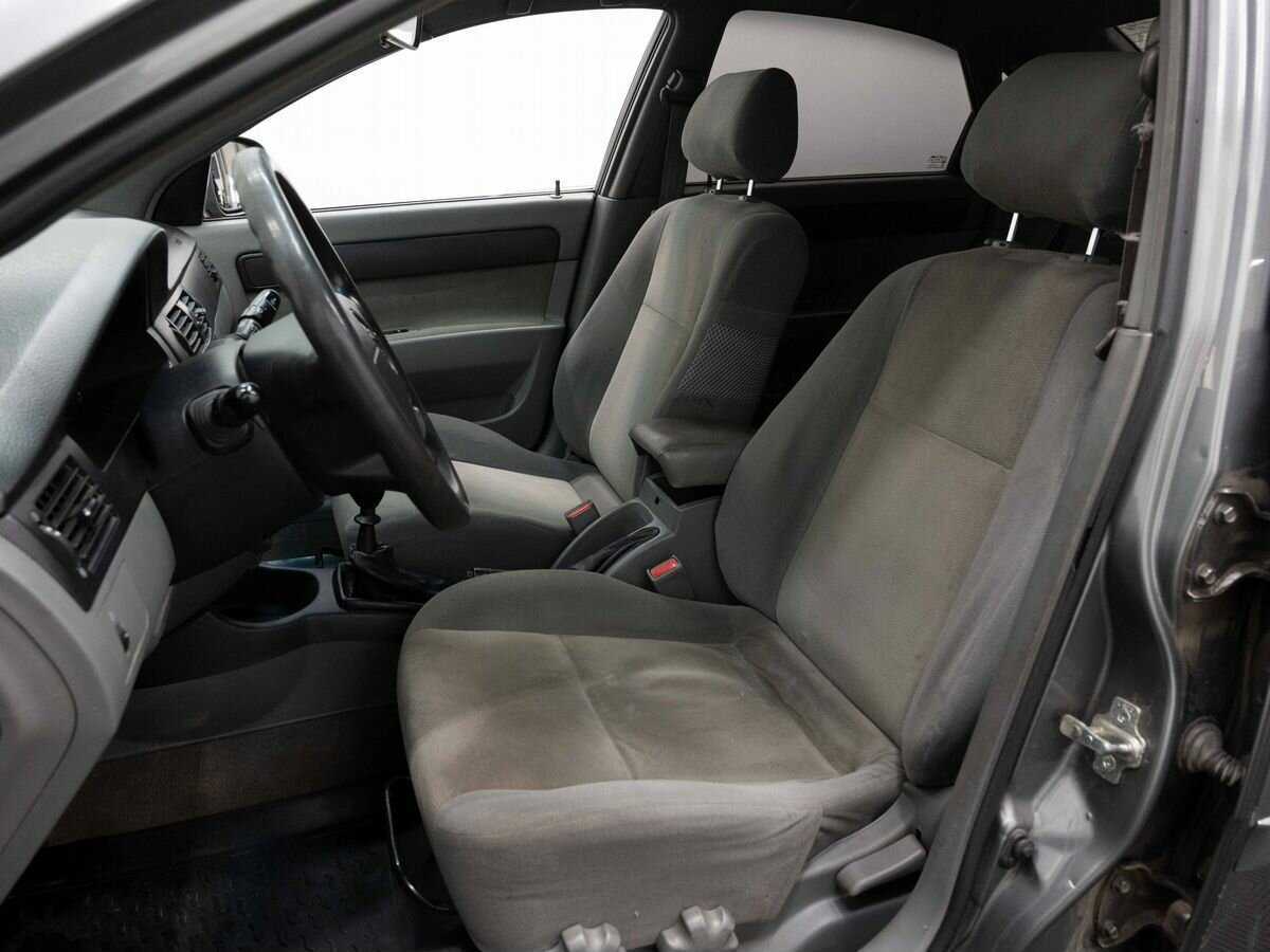 Daewoo Gentra, 2013 Фото №8