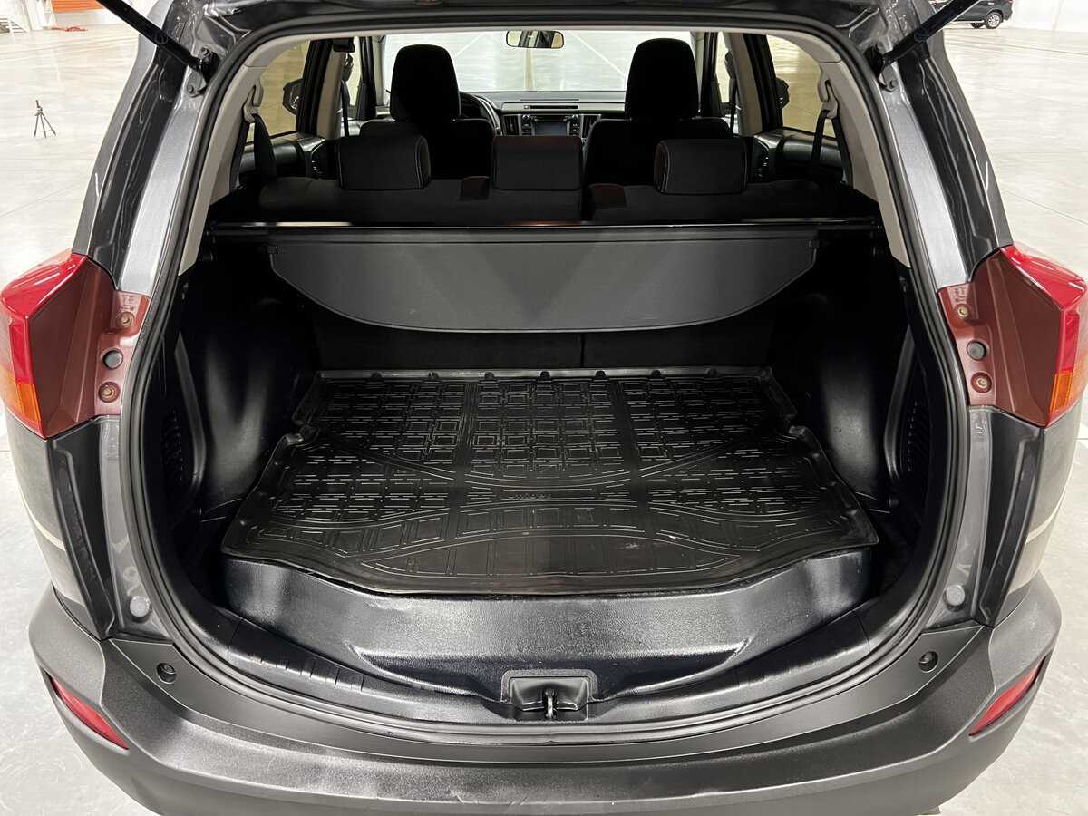 Toyota RAV4, 2014 Фото №10