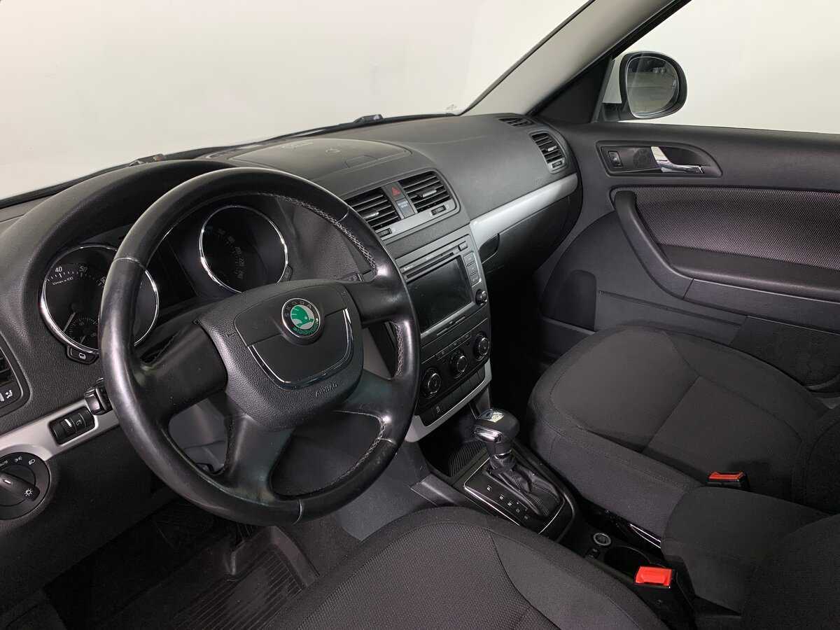 Skoda Yeti, 2012 Фото №12