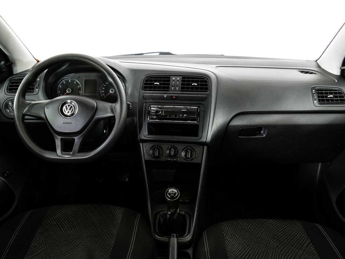 Volkswagen Polo, 2017 Фото №8