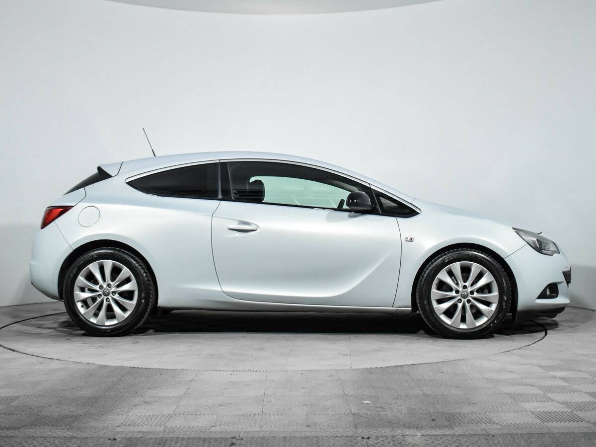 Opel Astra GTC, 2012 Фото №4