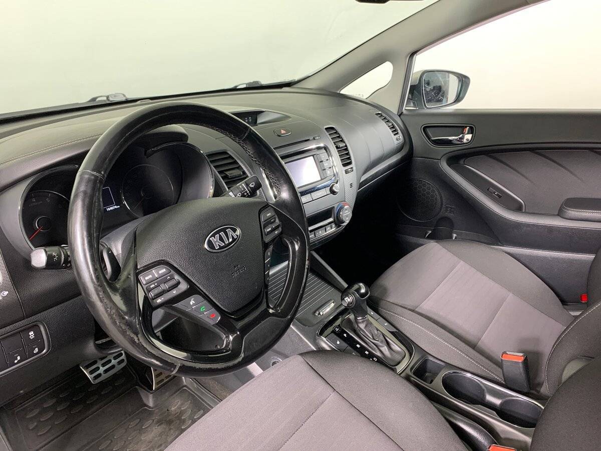 Kia Cerato, 2017 Фото №11