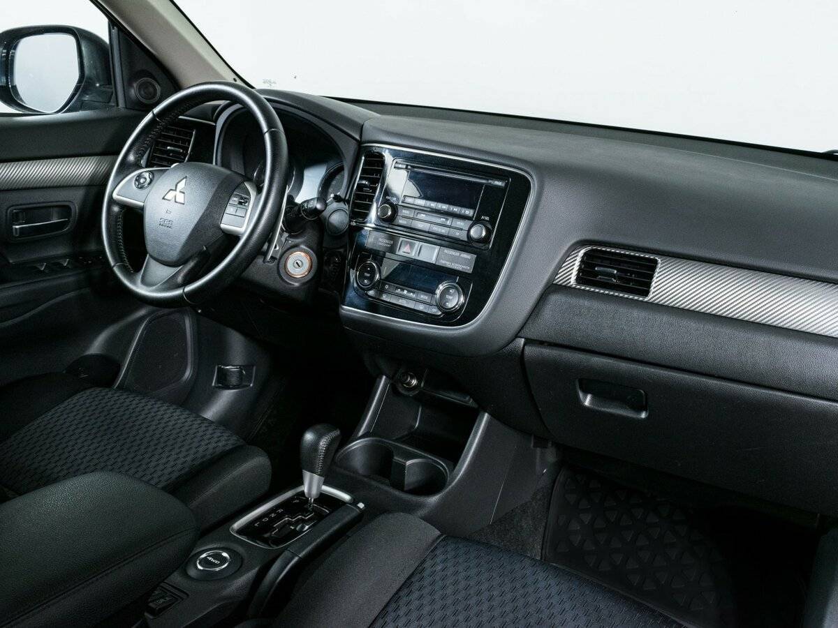 Mitsubishi Outlander, 2012 Фото №8