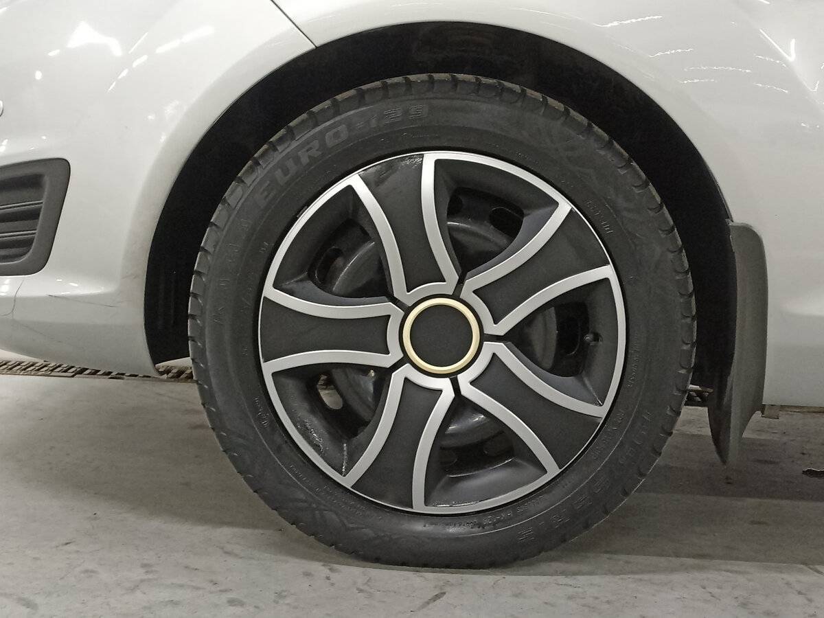 Ford Fiesta, 2015 Фото №17