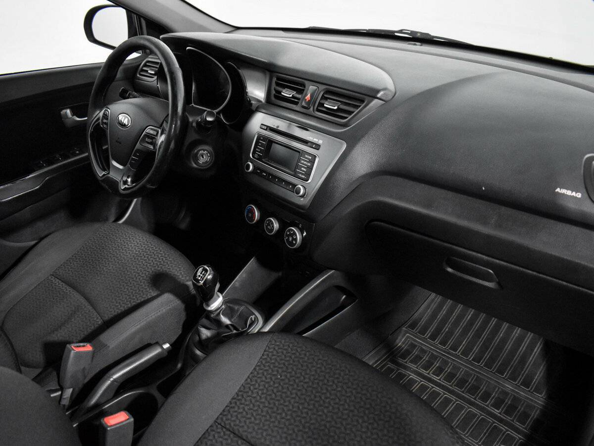 Kia Rio, 2016 Фото №12