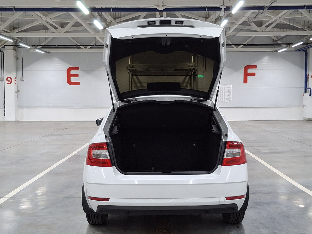 Skoda Octavia III (A7) Рестайлинг, 2018 Фото №10