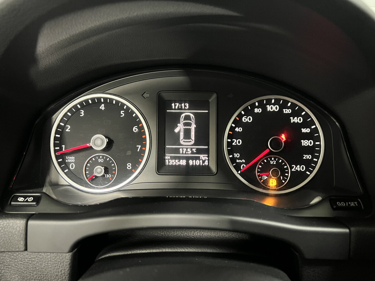 Volkswagen Tiguan I Рестайлинг, 2014 Фото №13