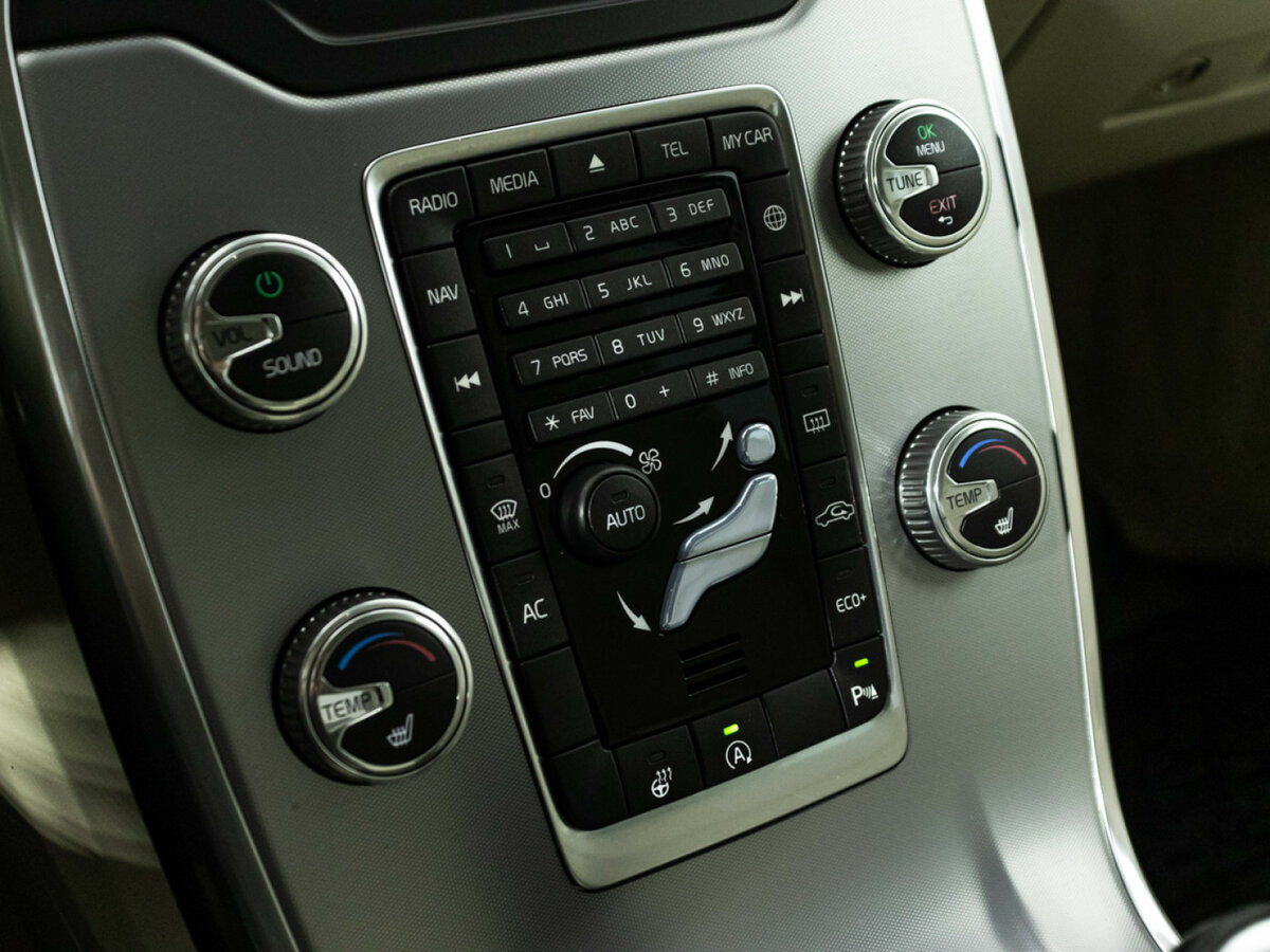 Volvo S80 II Рестайлинг 2, 2014 Фото №15